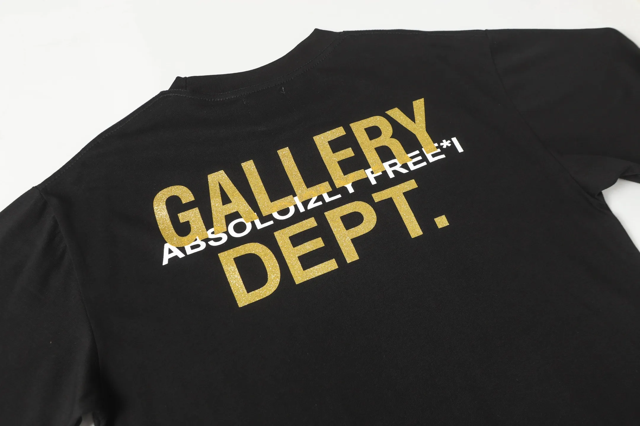 GALLERY.DEPT Summer new short-sleeved model number: D3328P104 Color: black apricot Size: S M L XL
